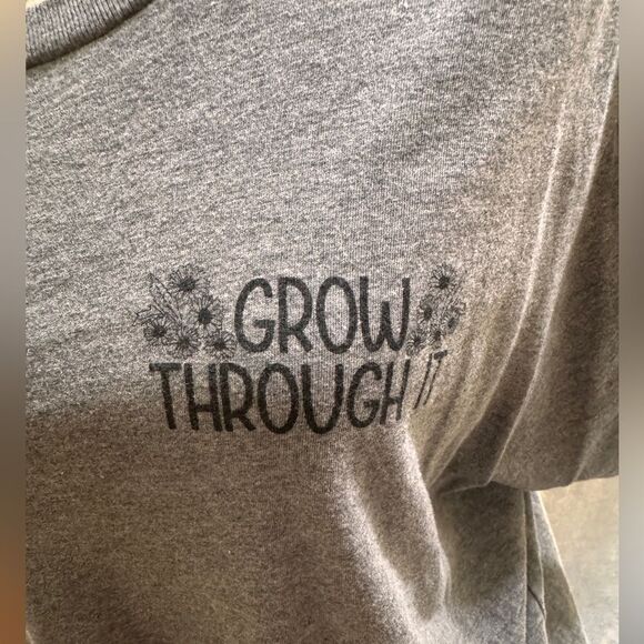 Grow through it 2 sided shirt - Picture 4 of 8